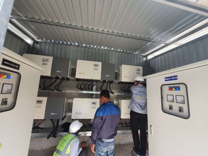 Kiểm tra và bảo dưỡng các thiết bị định kỳ giúp đảm bảo hiệu suất ổn định