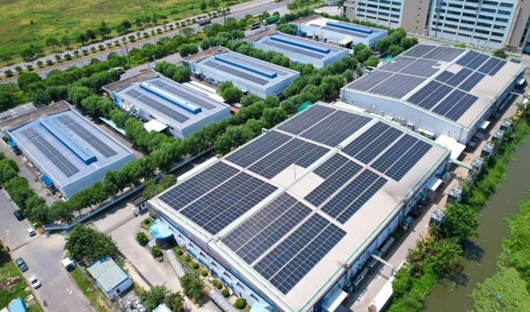 Các nhà máy đổ xô lắp đặt điện mặt trời miền Nam vì lý do gì?