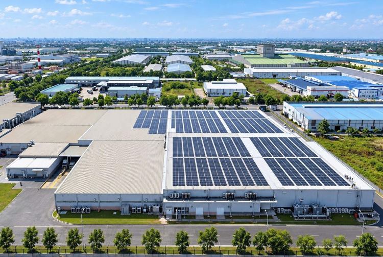 Điều kiện để doanh nghiệp có thể lắp điện mặt trời áp mái