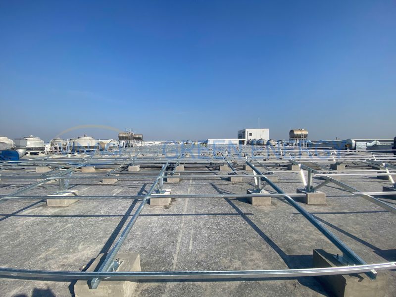 Cách gia công và cố định khung giá đỡ tấm pin chuẩn kỹ thuật