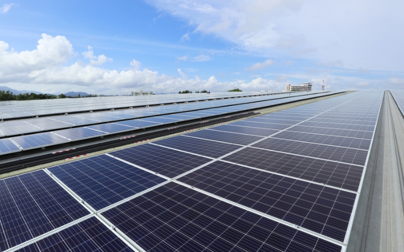 Xu hướng lắp điện mặt trời áp mái ngày càng tăng trong thời điểm nắng nóng